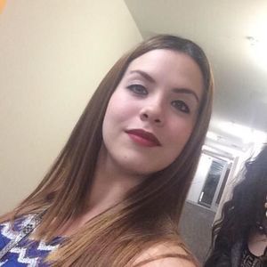 Meet your Posher, Ana